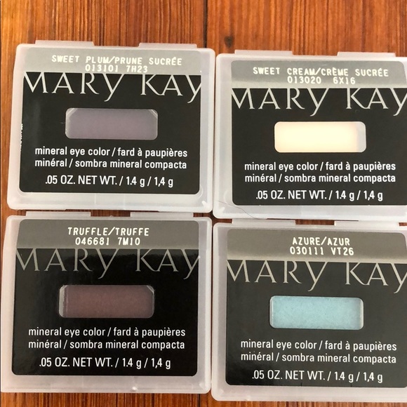 (3) Mary Kay Eyeshadows - Picture 1 of 5